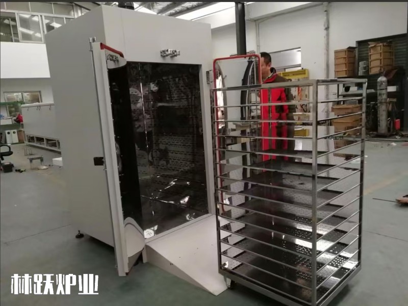 電熱鼓風(fēng)干燥箱